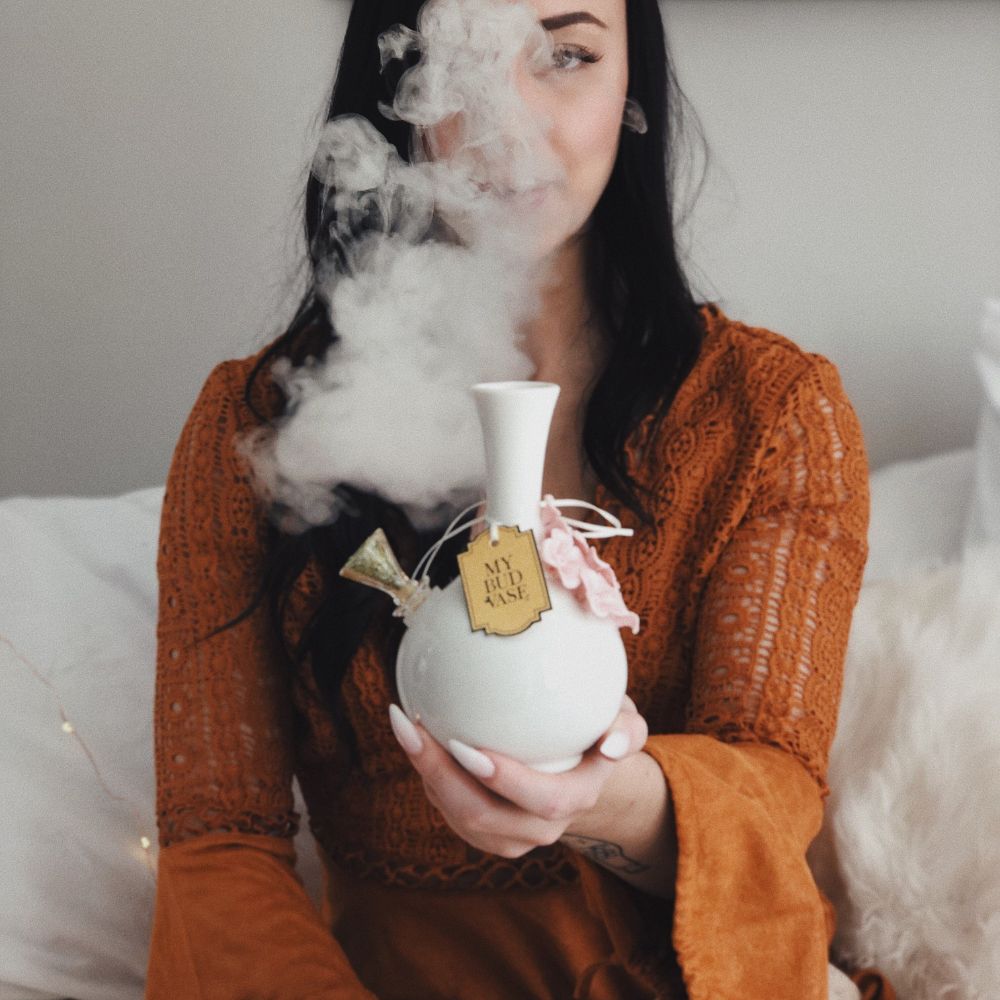 Friends Vase Bong