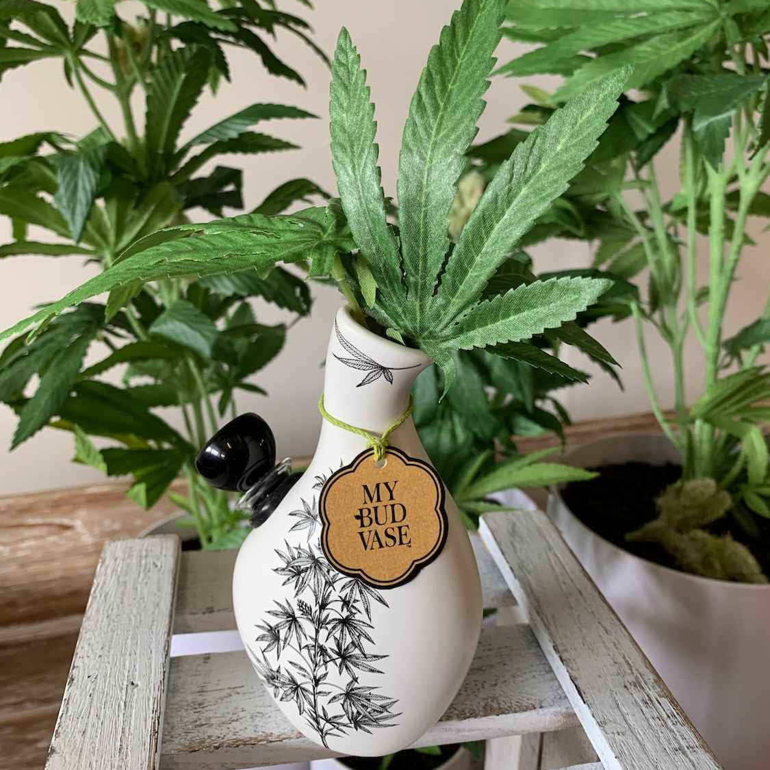 Love Bud Vase Bong